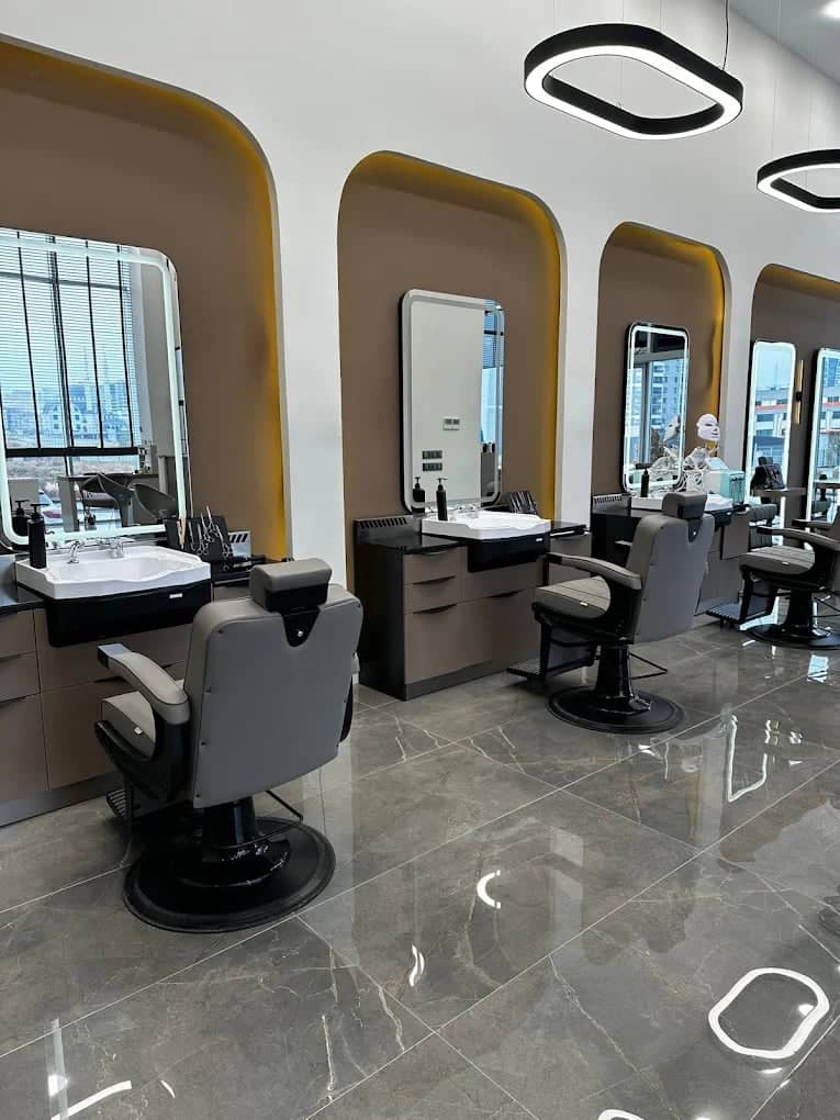 Burak Barber Studio salon içi